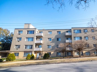 Belle Ayre Apartments | 14 Home Street, Guelph