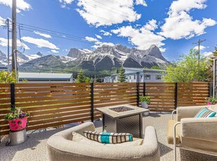 4, 729 7th Street, Canmore, Alberta–