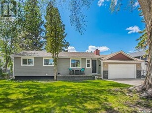 House For Sale In Holiday Park, Saskatoon, Saskatchewan