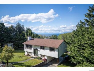 House For Sale In North Slope, Nanaimo, British Columbia