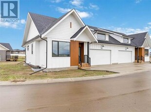 Townhouse For Sale In Rosewood, Saskatoon, Saskatchewan