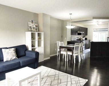 Edmonton Room For Rent For Rent | Hamptons | Spacious Ensuite One Bedroom Townhouse