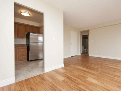 2 Bedroom Apartment Unit Kingston ON For Rent At 2429