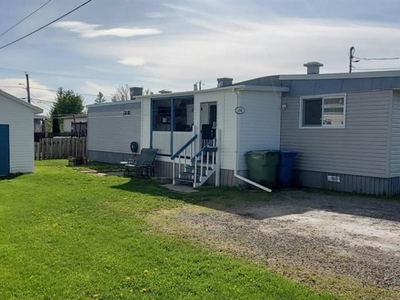 Mobile home for sale (Quebec North Shore)