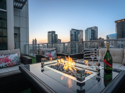 Calgary Condo Unit For Rent | Beltline | All-Included - Luxury Penthouse