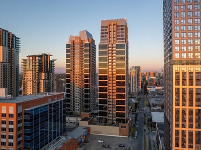 Calgary Condo Unit For Rent | Victoria Park | Downtown 2 Bed 2 Bath