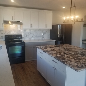 Calgary Pet Friendly Apartment For Rent | Highland Park | Very nice 8 mins to