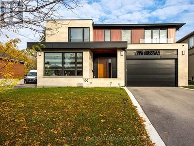 House For Sale In Bathurst Manor, Toronto, Ontario