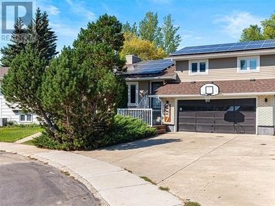 House For Sale In Lakeview, Saskatoon, Saskatchewan