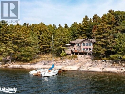 163 Blind Bay Cottage Road Carling Twp, ON P0G 1G0