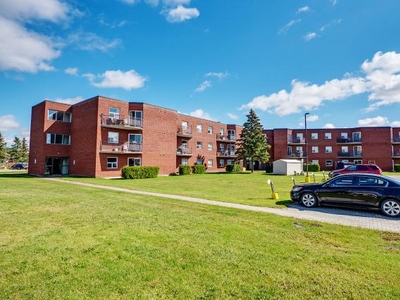 2 Bedroom Apartment Unit Timmins ON For Rent At 1680