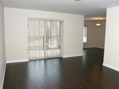 3 Bedroom Apartment Unit Kitchener ON For Rent At