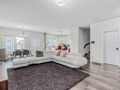 3 Bedroom Detached House Edmonton AB For Rent At 3500