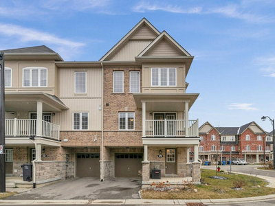 3 bedroom Guelph townhouse near hwy