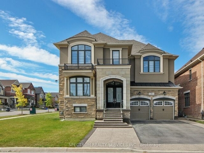 81 Ridgepoint Rd Vaughan, ON L4H 4T3
