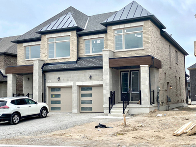 House for Rent Brand New in Barrie- Students Welcome
