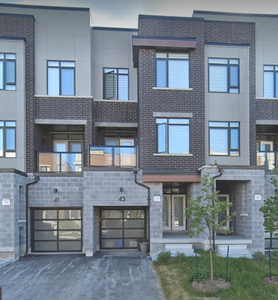 MODERN 4-BEDROOM TOWNHOUSE FOR LEASE IN VAUGHAN