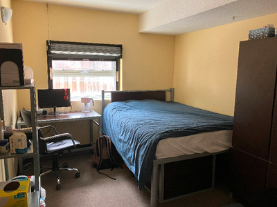 Sublet May-Aug 1 of 4 bedrooms with ensuite bathroom