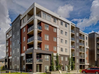 2 Bedroom Apartment Unit Edmonton AB For Rent At 1557