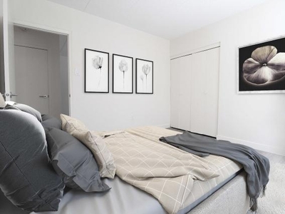 2 Bedroom Apartment Unit Regina SK For Rent At 1215