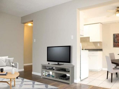 3 Bedroom Apartment Unit Edmonton AB For Rent At 1214