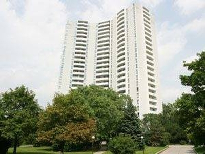 3 Bedroom Multiple Family Toronto ON For Rent At 2150