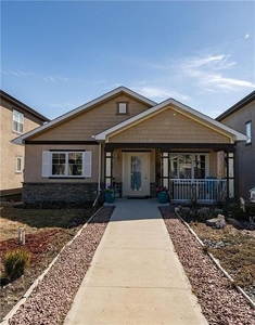 House For Sale In Bridgwater Lakes, Winnipeg, Manitoba