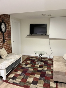 Calgary Basement For Rent | Cliff Bungalow | Fully Furnished 1 Bedroom Basement