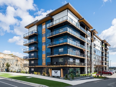 Condo/Apartment for sale, 304-2461 Gateway Road, Greater Victoria, British Columbia, in Langford, Canada