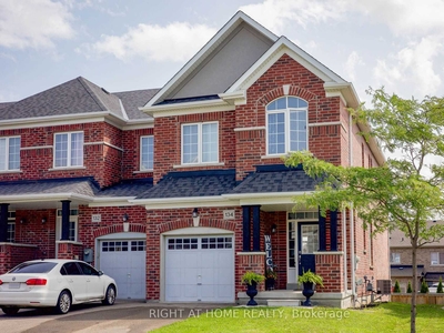 House for sale, 134 Fortis Cres, in Bradford West Gwillimbury, Canada