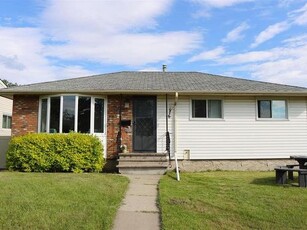 House For Sale In Mayfield, Edmonton, Alberta