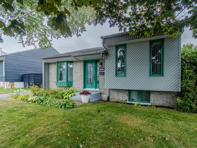 House for sale, 1634 Rue Jacques-Bureau, Sainte-Foy/Sillery/Cap-Rouge, QC G2G2C5, CA, in Québec City, Canada
