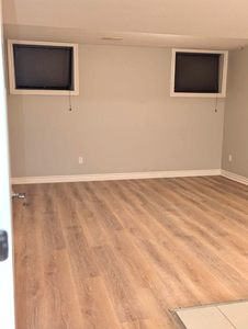 Female Only - Bedroom for Rent! All Utilities Included! March 1
