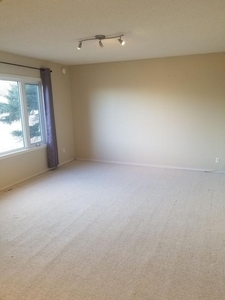 4 Bedroom Apartment Unit Edmonton AB For Rent At 1700