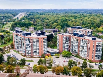 1 Bedroom Apartment Unit Mississauga ON For Rent At 2235