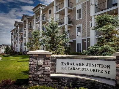 Calgary Apartment For Rent | Taradale | FULLY FURNISHED TOP FLOOR UNIT