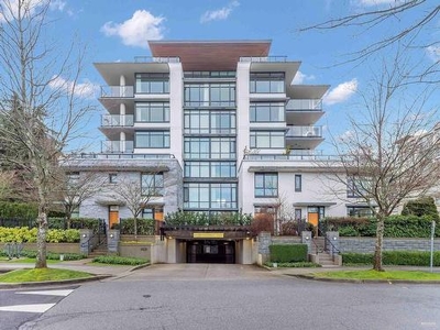 Townhouse For Sale In Chancellor Hall, Vancouver, British Columbia