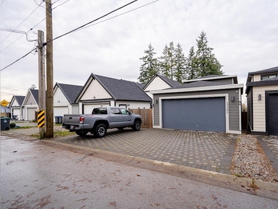 15380 28 AvenueSurrey,
BC, V4P 1G2