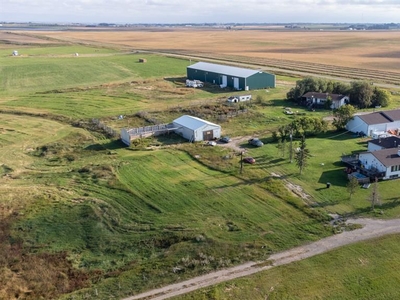 240010 Rge Rd 255 Acres Southeast, Rural Wheatland County, Alberta–