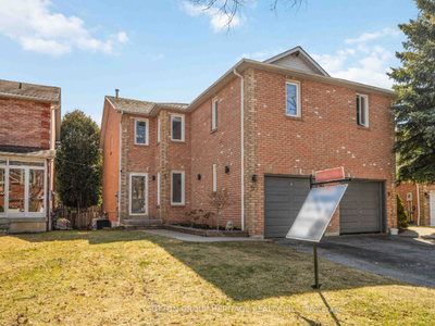 3 BR | 3 BA-Single Freehold Townhouse in Ajax
