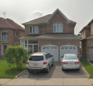 4 Beds 4 Baths - House Near Whites and 401 + Great School