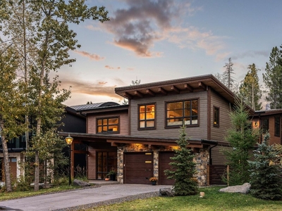 Luxury Detached House for sale in Canmore, Alberta