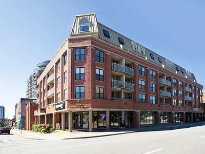 Newly Renovated 2 Bedroom Apartments - DownTown Halifax