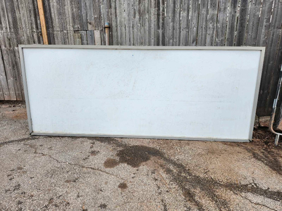 Sign box 4x10 for sale