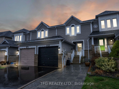 3 Bed Townhome in Bowmanville! Perfect Starter Home!