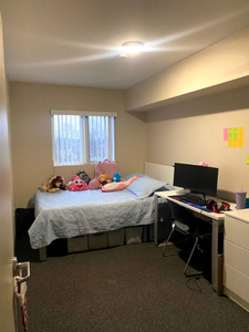 Room for Rent 1805 Foundry for 4 months