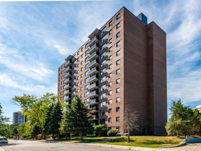 2 Bedroom Apartment Mississauga ON