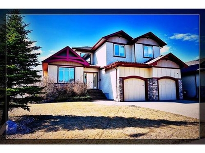 House For Sale In Ironstone, Red Deer, Alberta