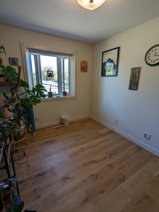 Calgary Pet Friendly Room For Rent For Rent | Glamorgan | 1 Bedroom + Bathroom Close