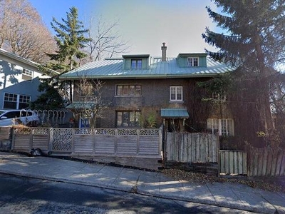House For Sale In Mount Royal Park, Montréal (Ville-Marie), Quebec